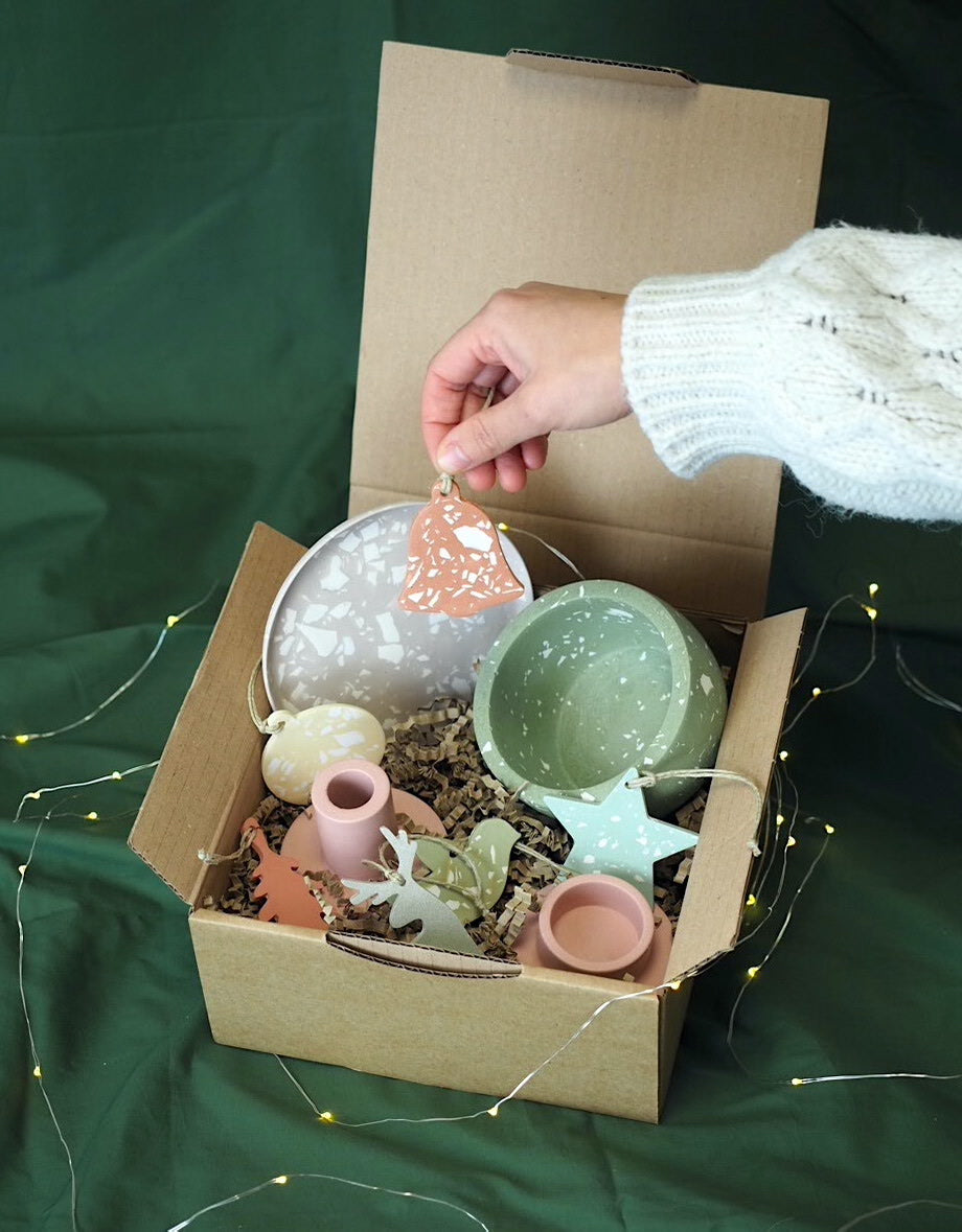 CAJA REGALO NEGU